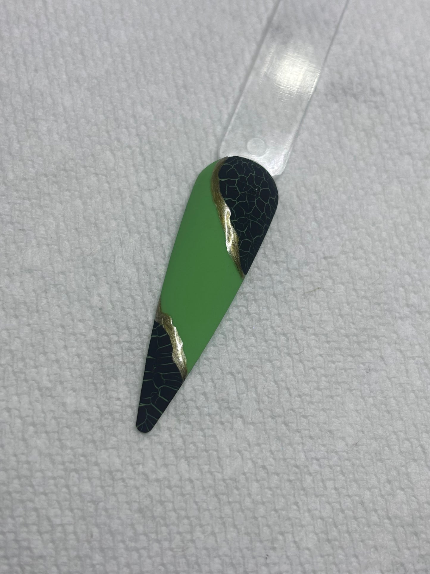 Cracked gel effect