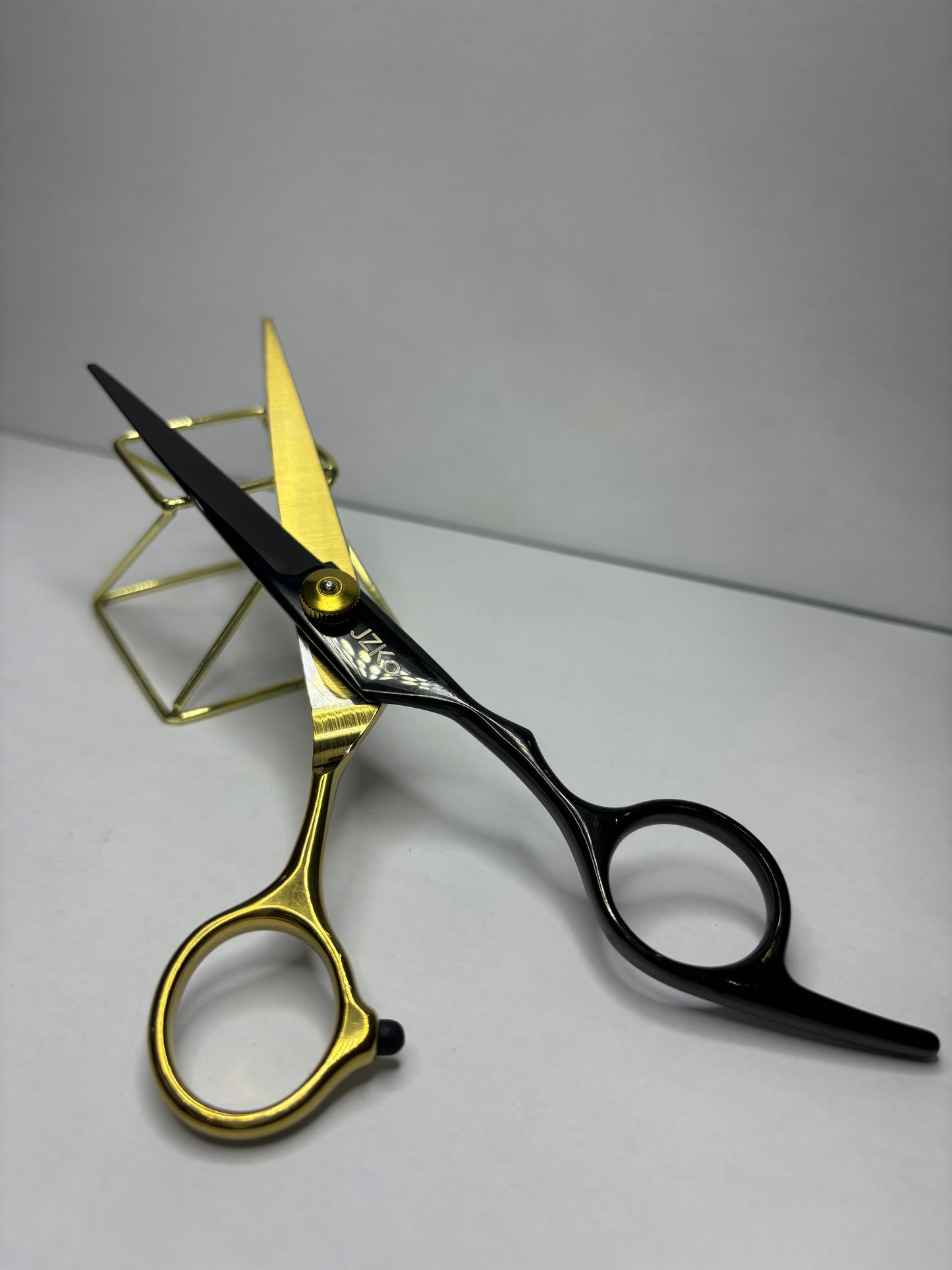 Scissors kit
