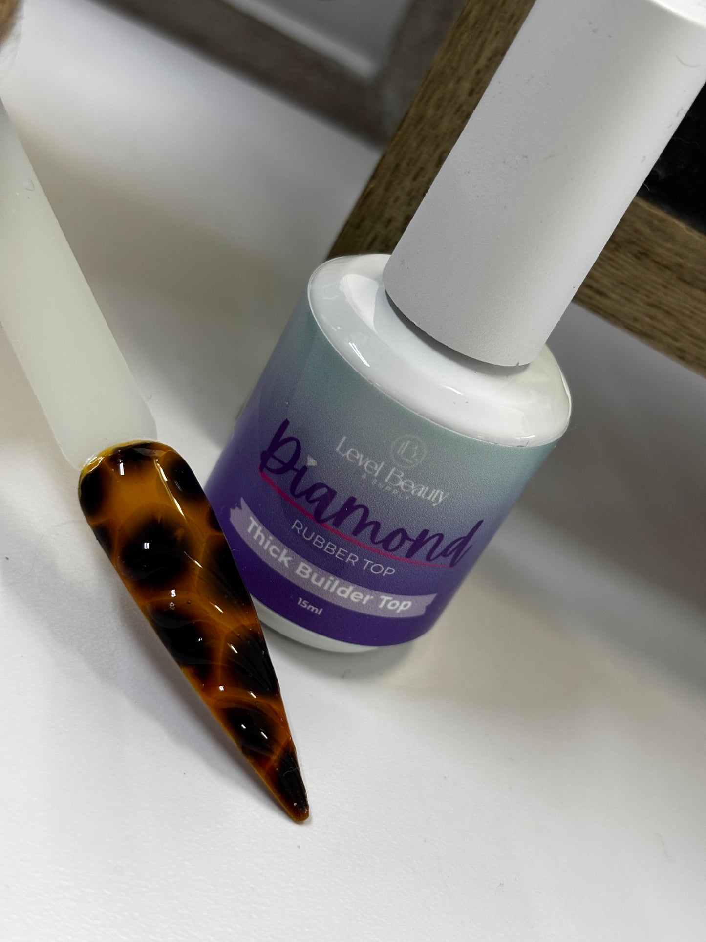 Diamond Rubber Builder Top